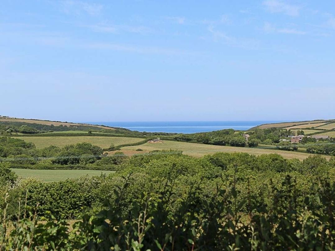 Cornish Coast Caravan Park - Holiday Accommodation 18075