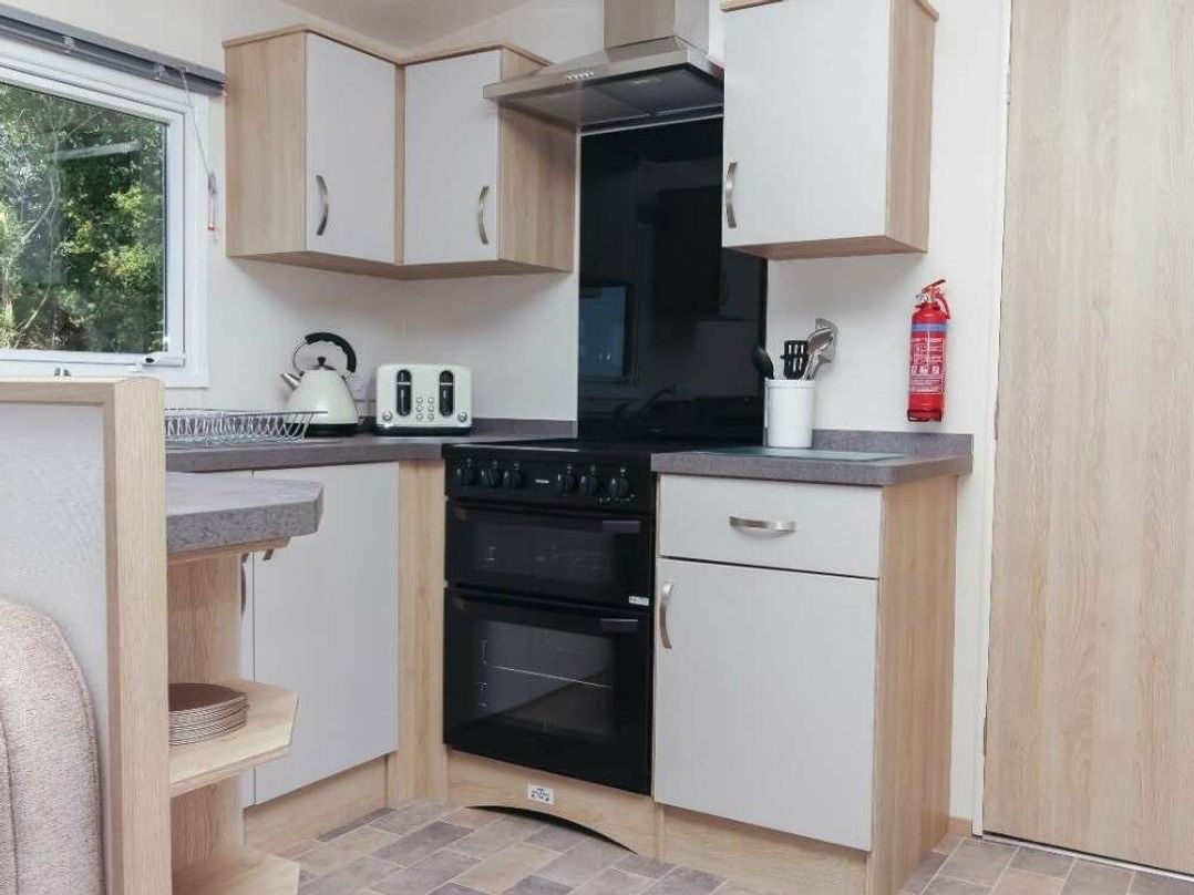 Cornish Coast Caravan Park - Holiday Accommodation 18087