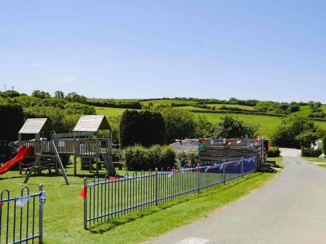 Cornish Coast Caravan Park - Holiday Accommodation 18087