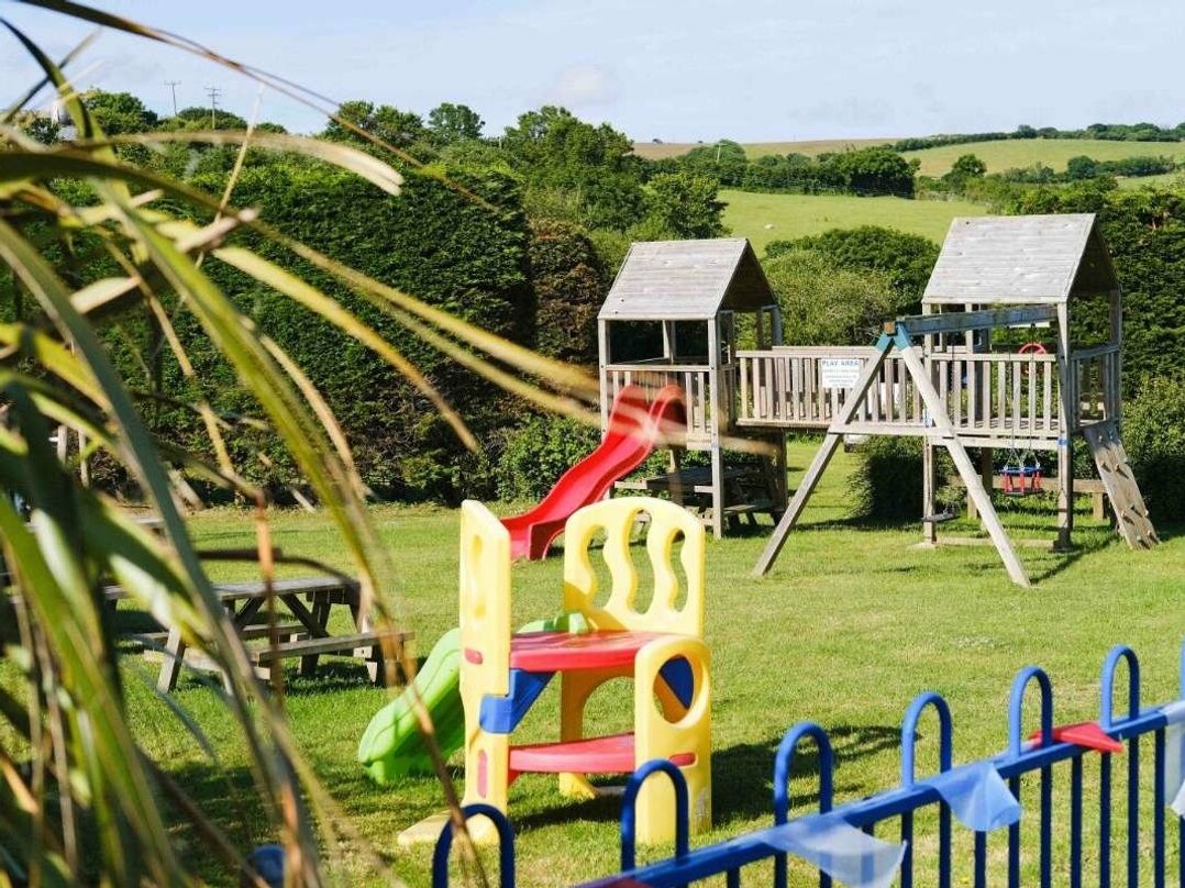 Cornish Coast Caravan Park - Holiday Accommodation 18087