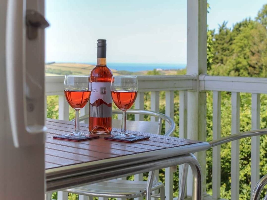 Cornish Coast Caravan Park - Holiday Accommodation 18088