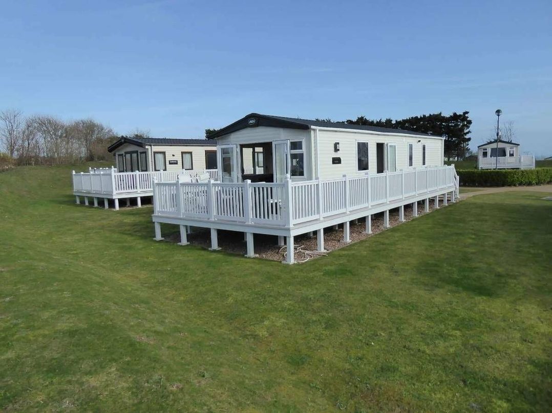Devon Cliffs Holiday Park - Holiday Accommodation 18102