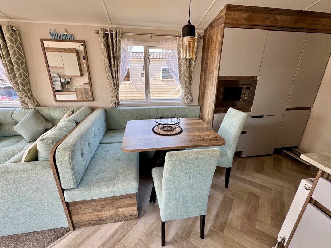 Whitecliff Bay Holiday Park - Holiday Accommodation 18116