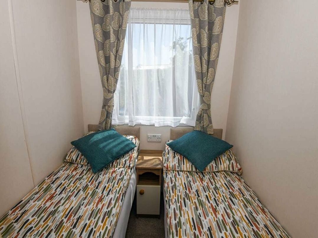 Tattershall Lakes Country Park - Holiday Accommodation 18151