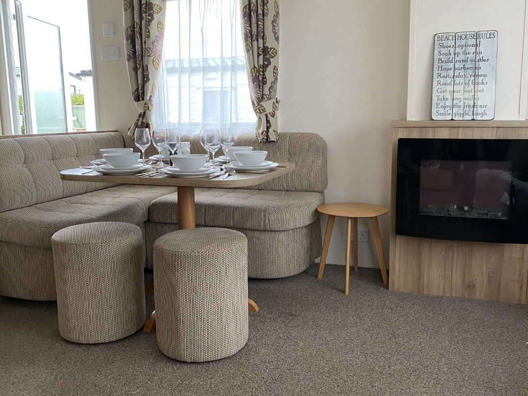 Durdle Door Holiday Park - Holiday Accommodation 18170