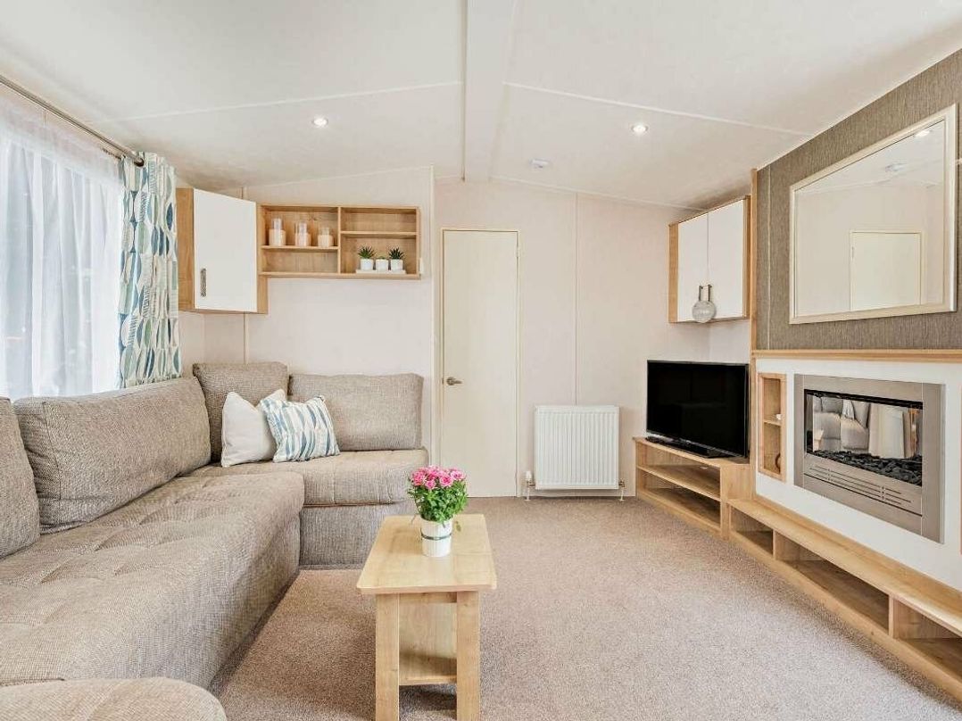 Shorefield Country Park - Holiday Accommodation 18176