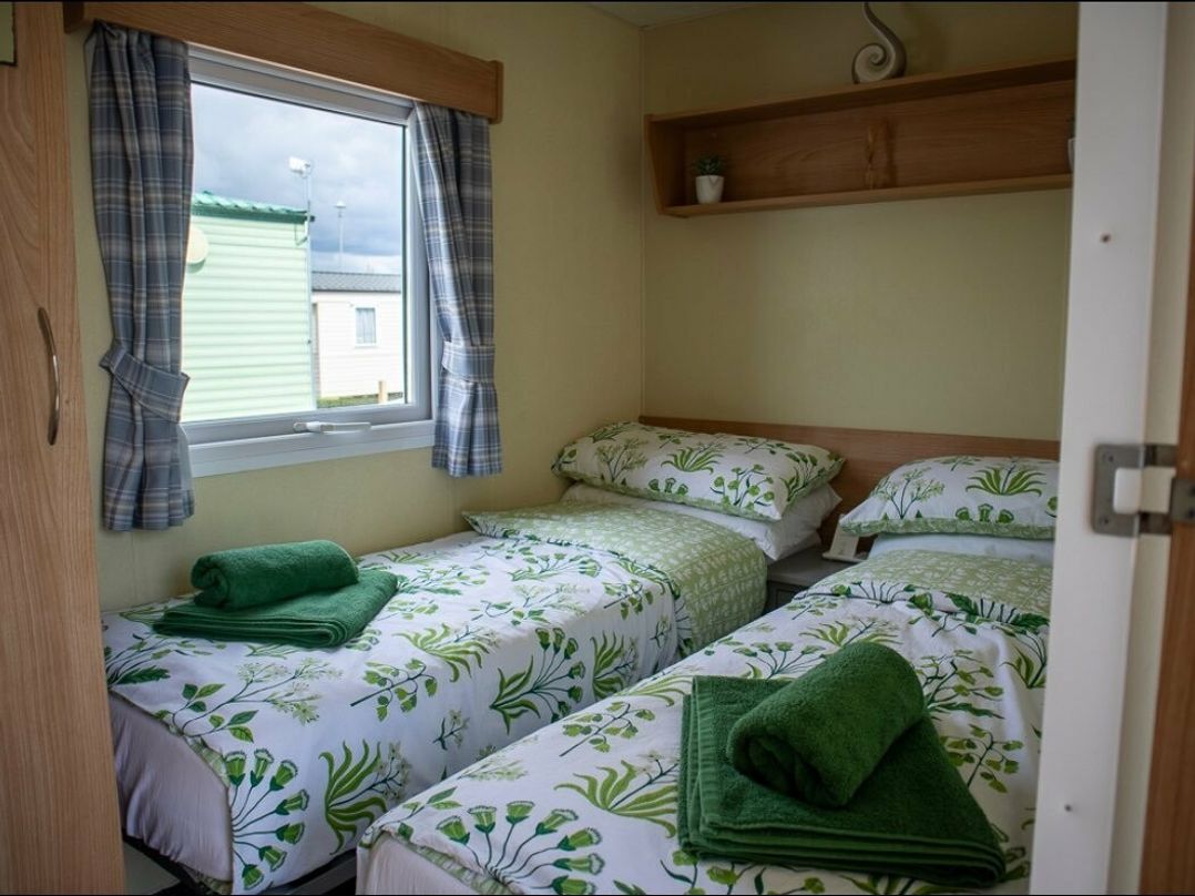 Trecco Bay - Holiday Accommodation 18191