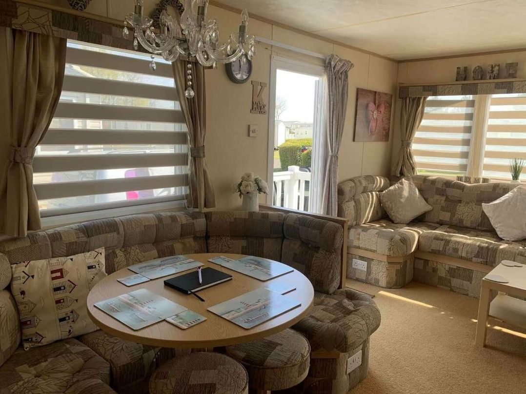 Sunnymede Caravan Park - Holiday Accommodation 18247