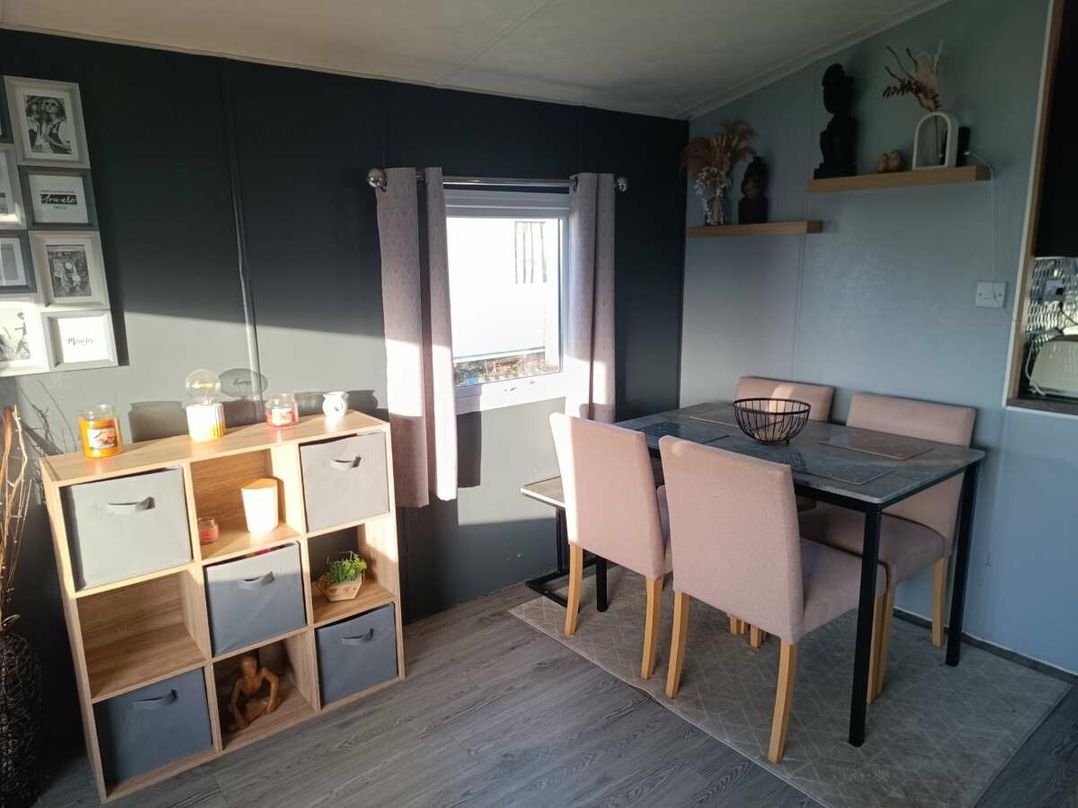 Cresswell Towers - Holiday Accommodation 18248