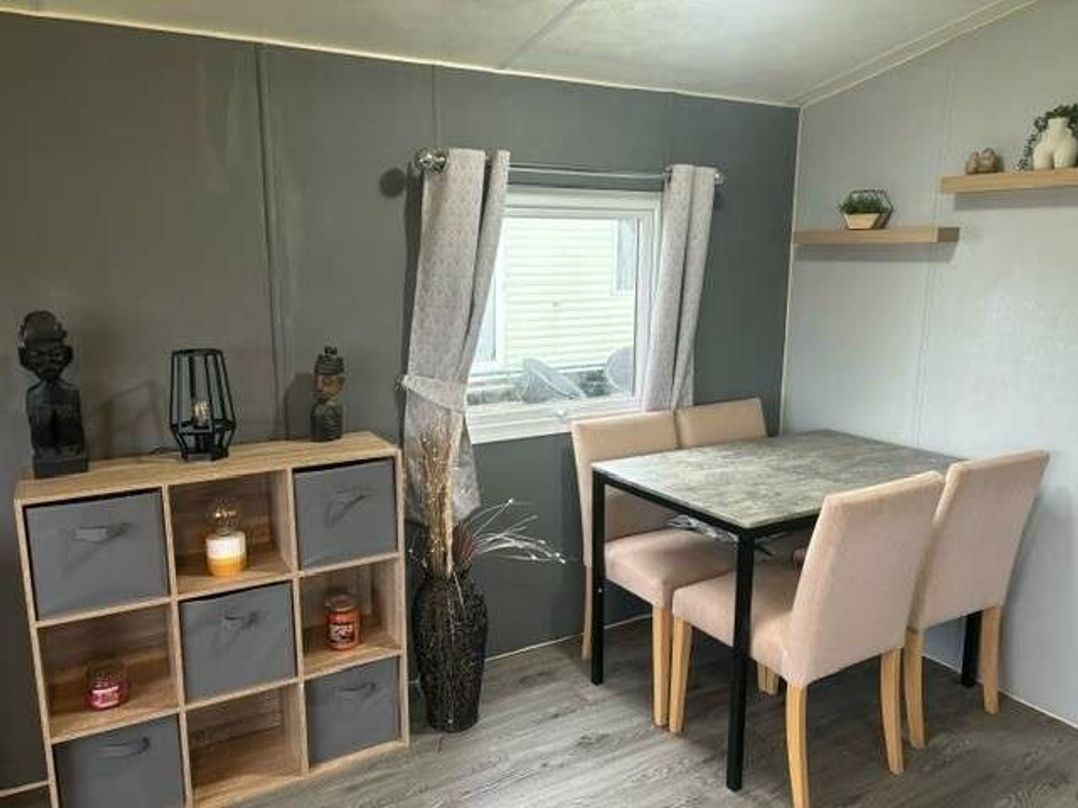 Cresswell Towers - Holiday Accommodation 18248