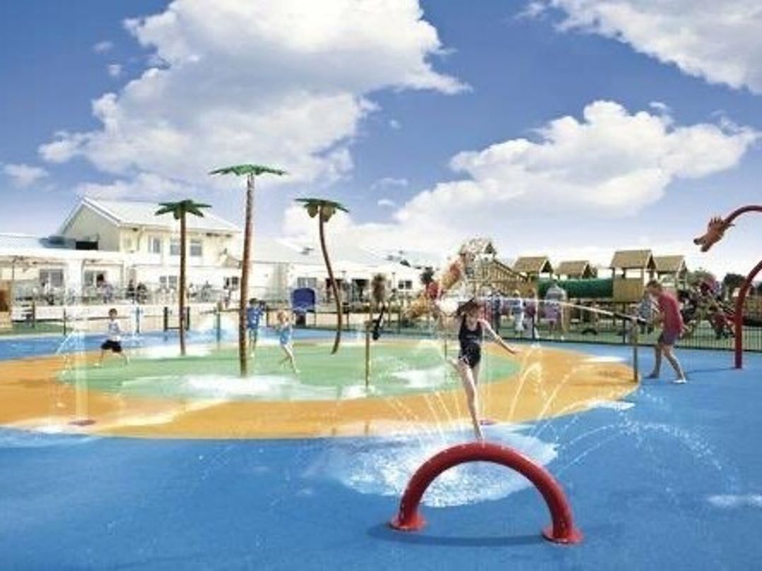 Trecco Bay - Holiday Accommodation 18350