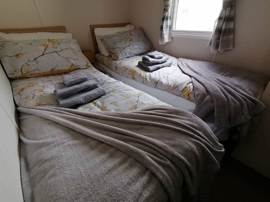 Tattershall Lakes Country Park - Holiday Accommodation 18393