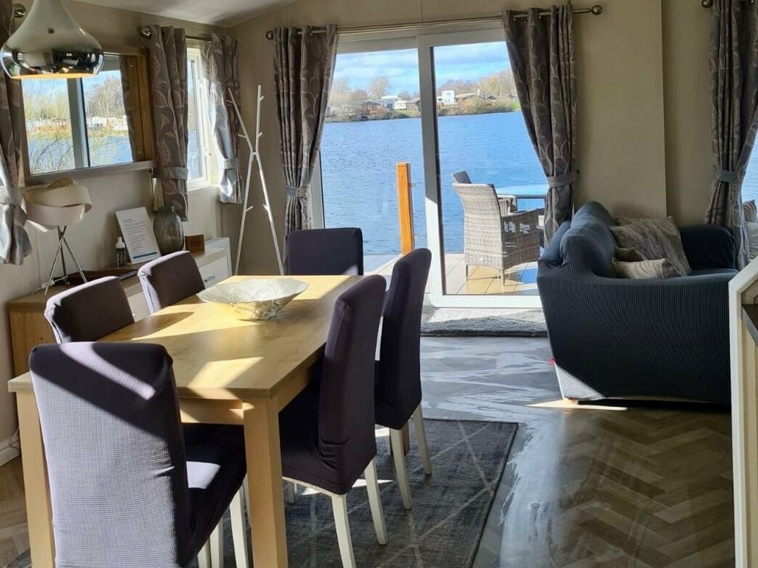 Tattershall Lakes Country Park - Holiday Accommodation 18428