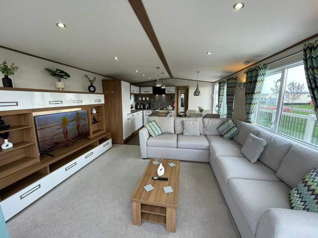 Golden Palm Resort - Holiday Accommodation 18436