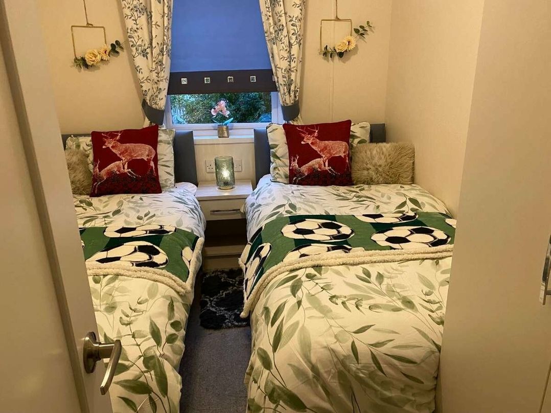 Cresswell Towers - Holiday Accommodation 18477