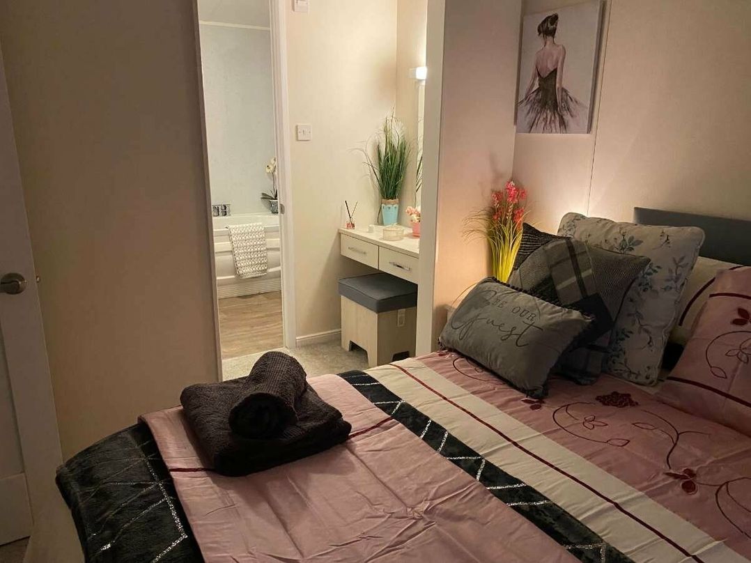 Cresswell Towers - Holiday Accommodation 18477