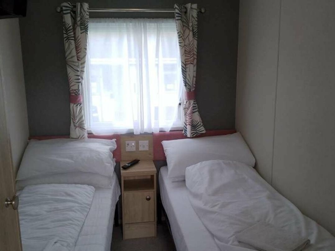 Liskey Hill Caravan Park - Holiday Accommodation 18592