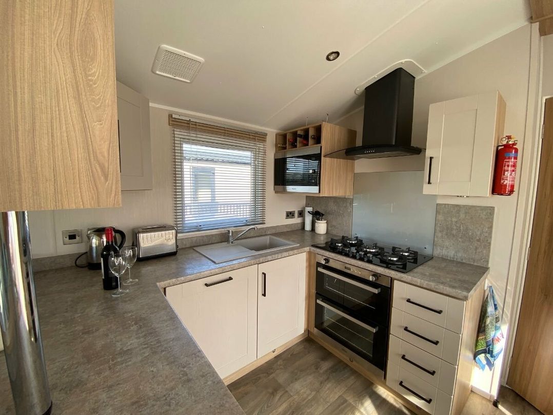 Waterside Bowleaze Cove Holiday Park - Holiday Accommodation 18622