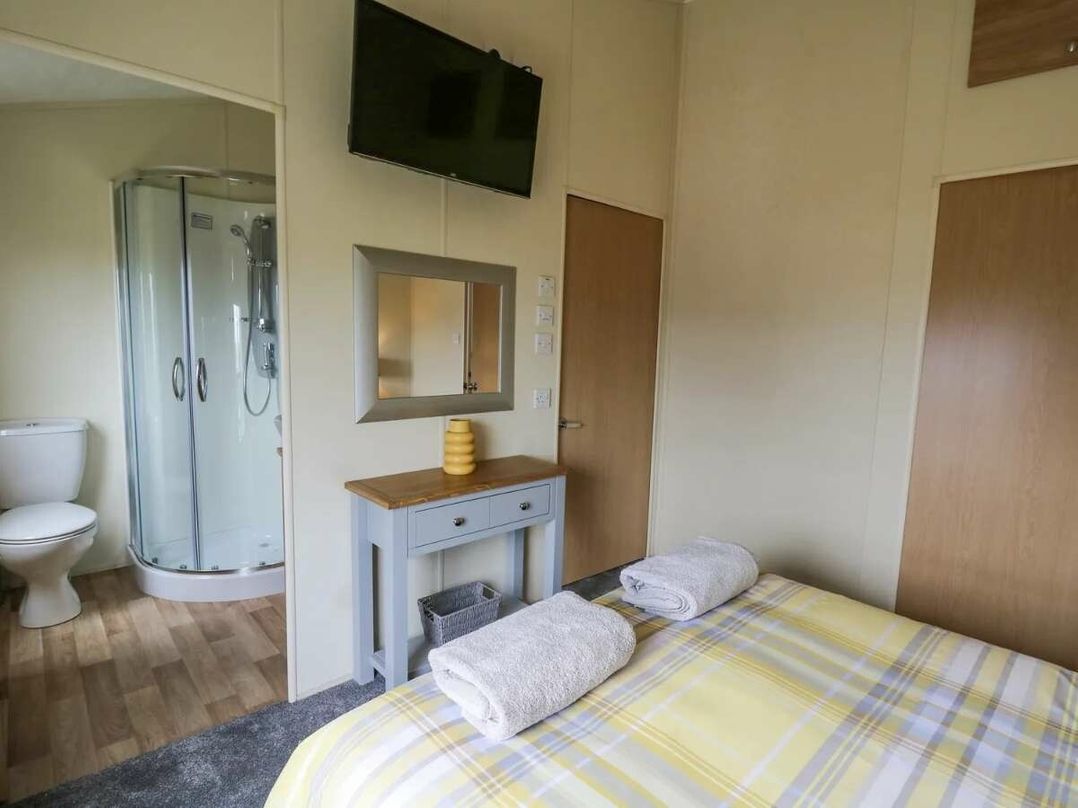 Brynowen Holiday Park - Holiday Accommodation 18665