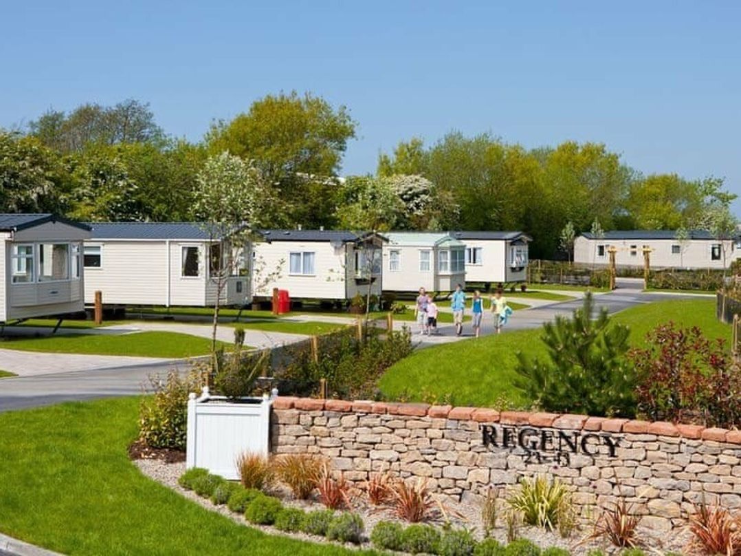 Marton Mere Holiday Village - Holiday Accommodation 18682