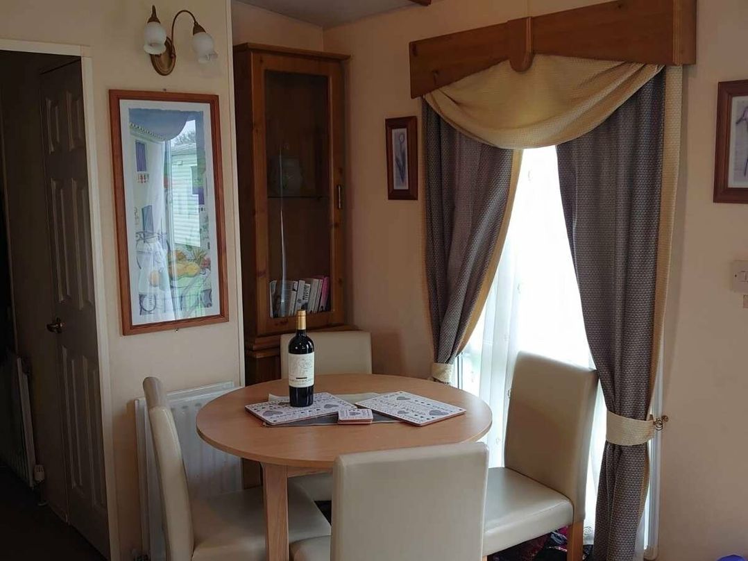 Holivans Caravan Park - Holiday Accommodation 18779