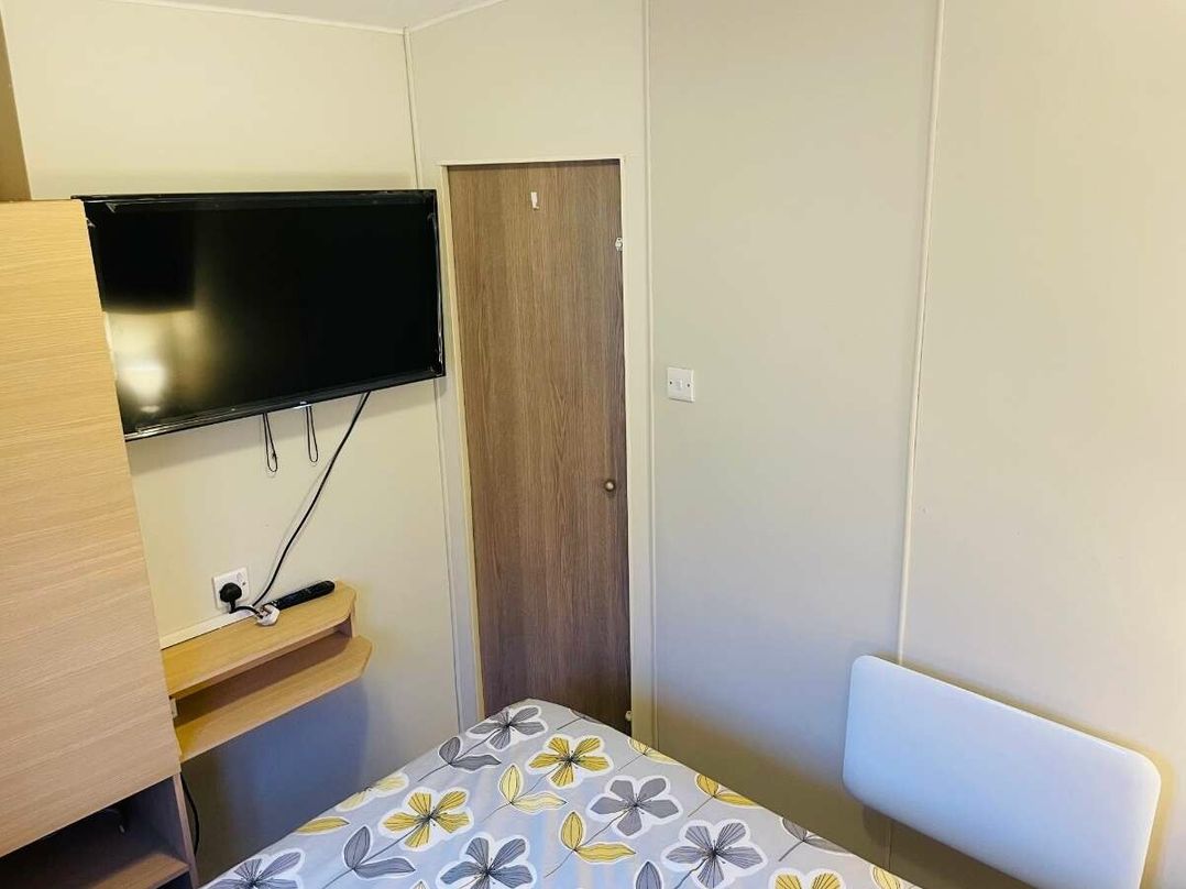 Herons Mead Caravan Park - Holiday Accommodation 18799