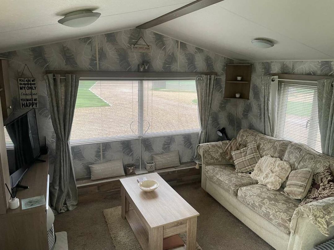 Herons Mead Caravan Park - Holiday Accommodation 18799