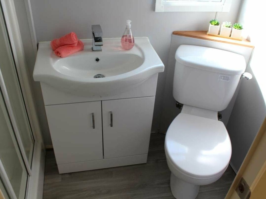 Romney Sands Holiday Park - Holiday Accommodation 18801