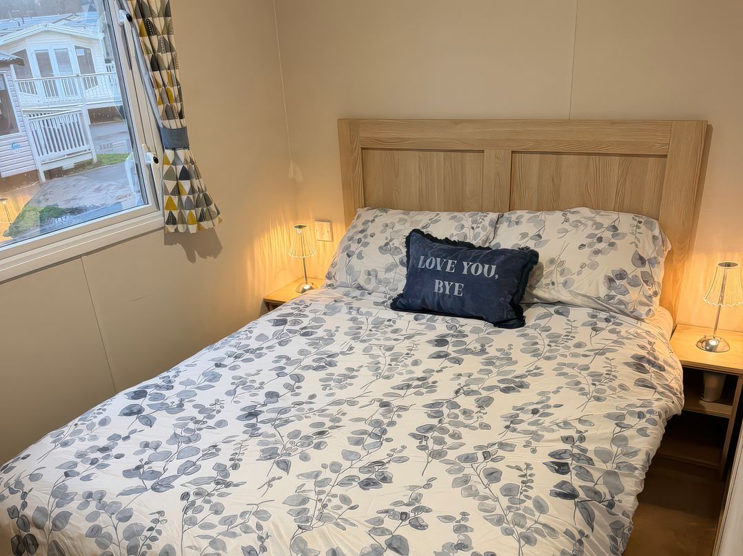 Marton Mere Holiday Village - Holiday Accommodation 18865