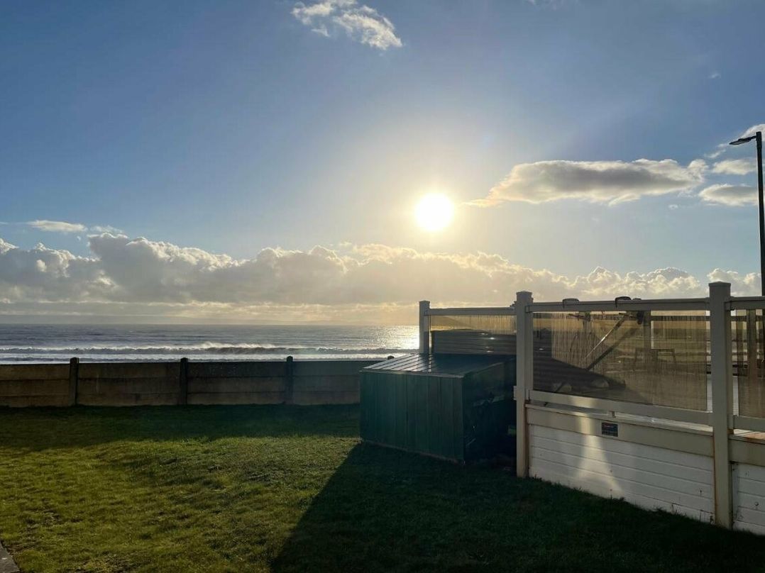 Trecco Bay - Holiday Accommodation 18914