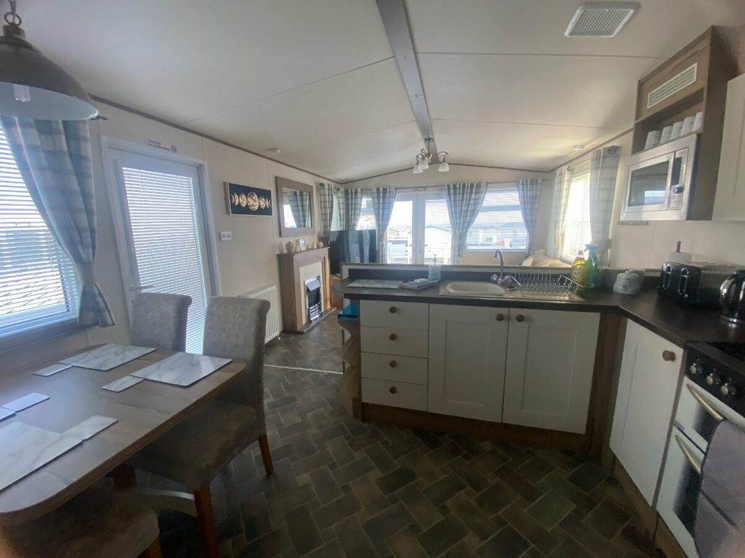 Trecco Bay - Holiday Accommodation 18969