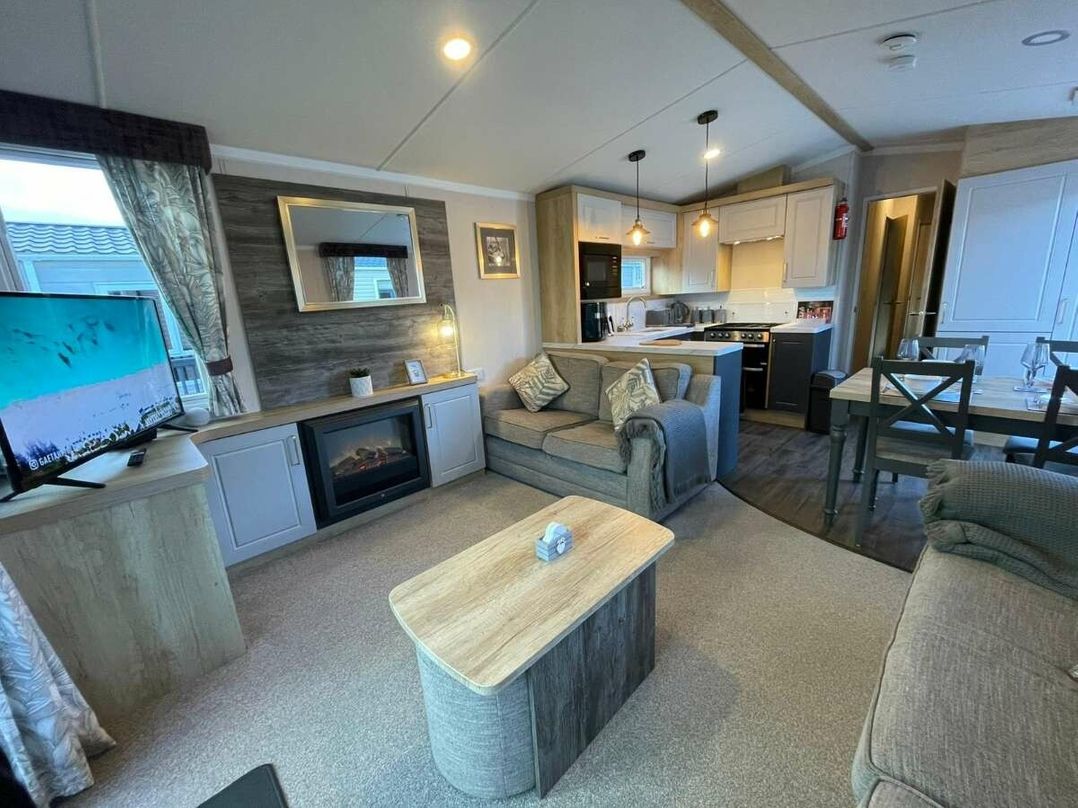 Golden Palm Resort - Holiday Accommodation 18976