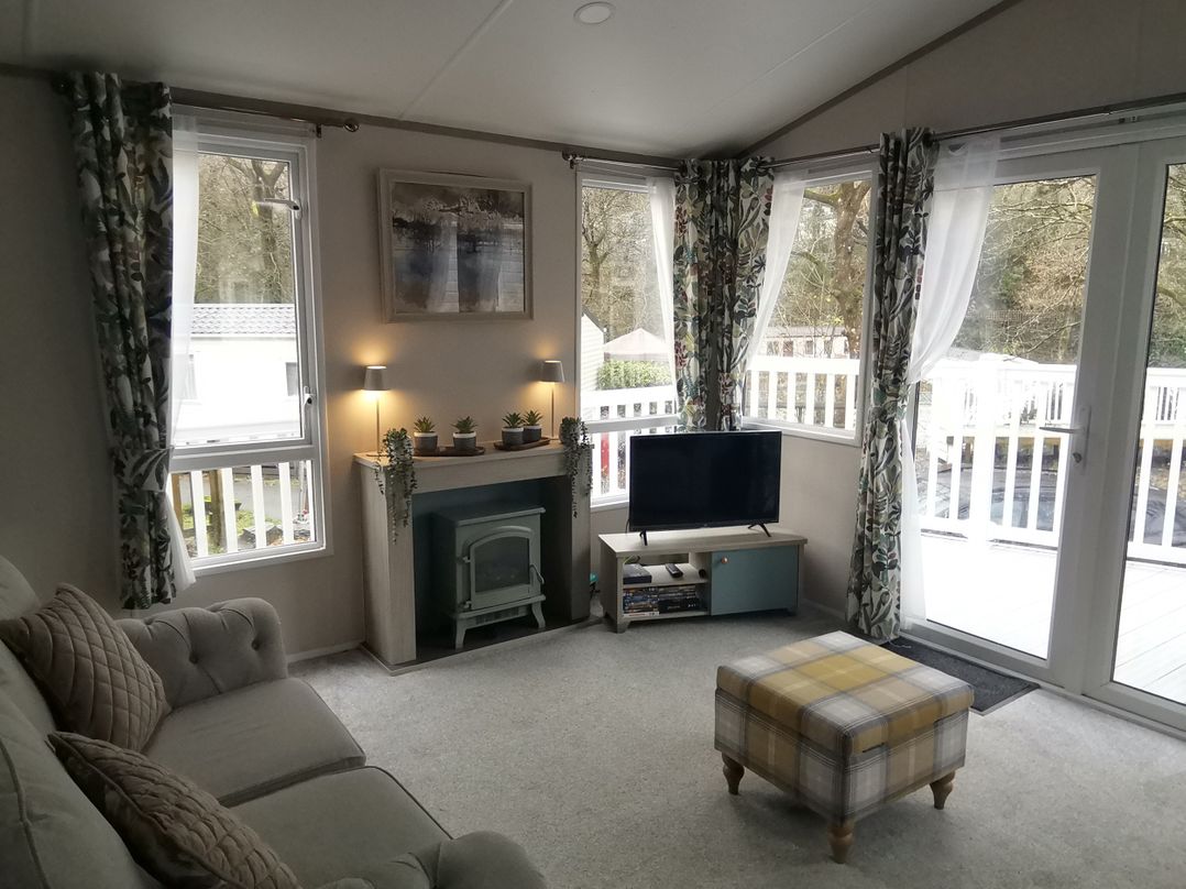 Aberdunant Hall Holiday Park - 19035