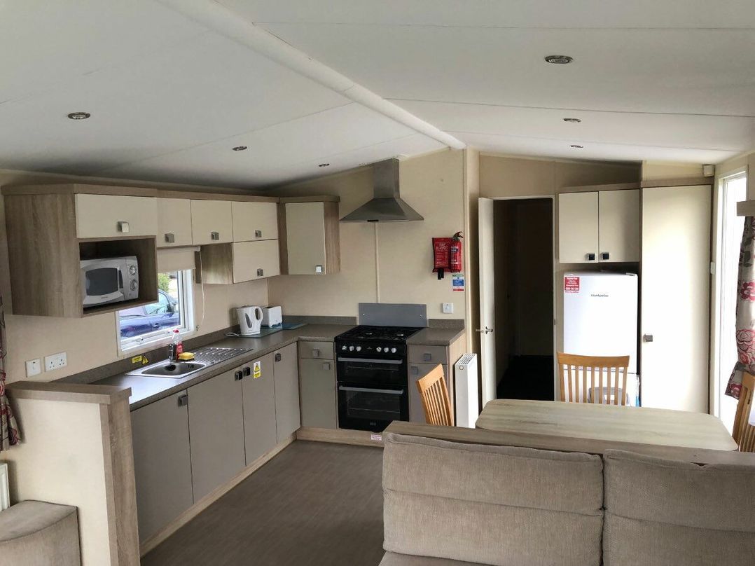 Hopton Holiday Village - Holiday Accommodation 19075