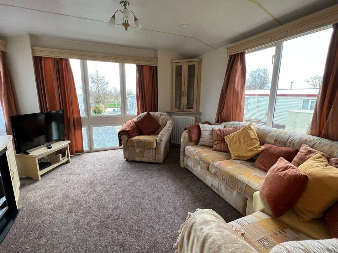 Sand Le Mere Holiday Village - Holiday Accommodation 19120