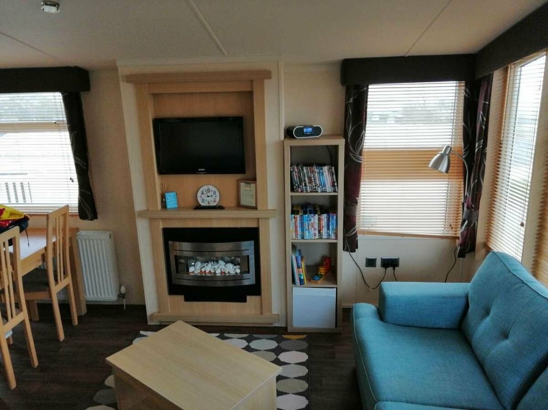 Devon Cliffs Holiday Park - Holiday Accommodation 1915