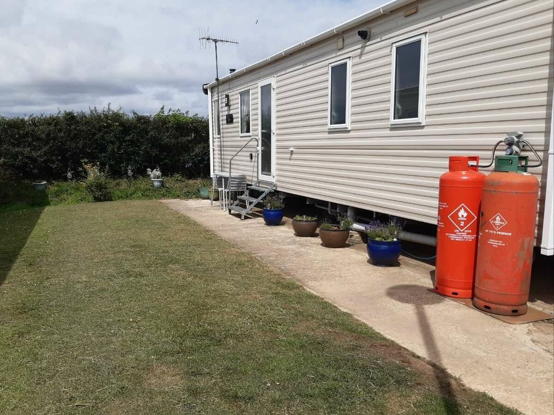 Crows Nest Caravan Park - Holiday Accommodation 19151