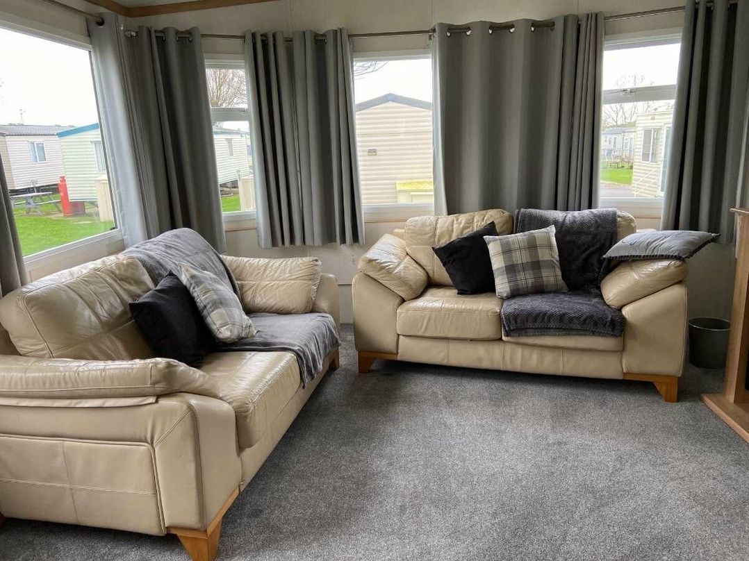 Sand Le Mere Holiday Village - Holiday Accommodation 19190