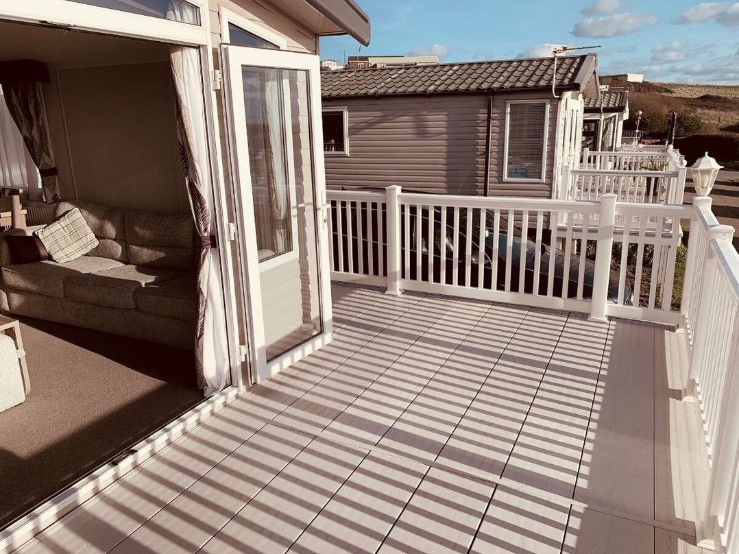 Devon Cliffs Holiday Park - Holiday Accommodation 19259