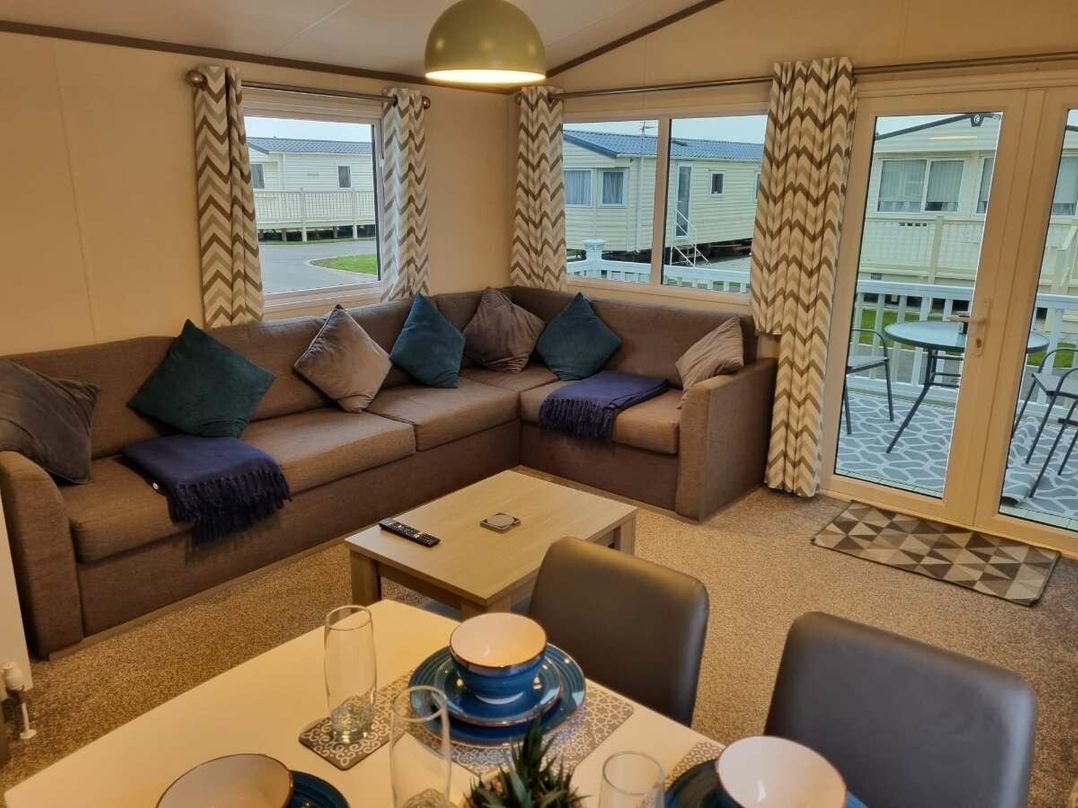 Golden Palm Resort - Holiday Accommodation 19301