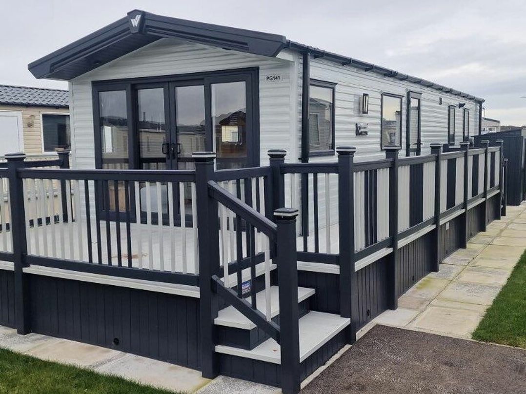 Golden Palm Resort - Holiday Accommodation 19338