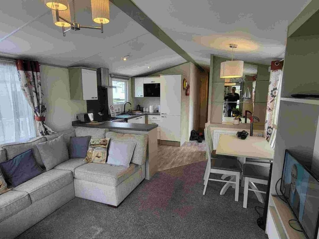 Rockley Park - Holiday Accommodation 19381