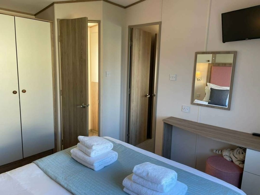 Rockley Park - Holiday Accommodation 19406