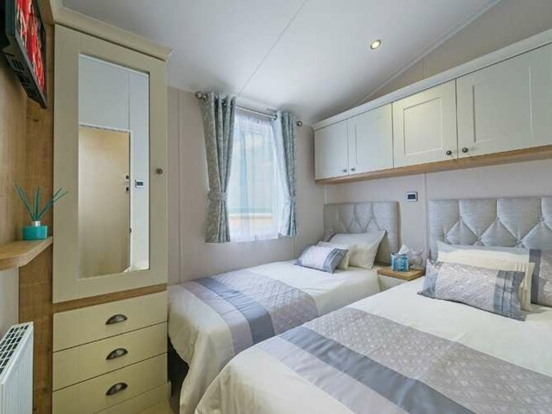 Lilac Blossom Meadow - Holiday Accommodation 19462