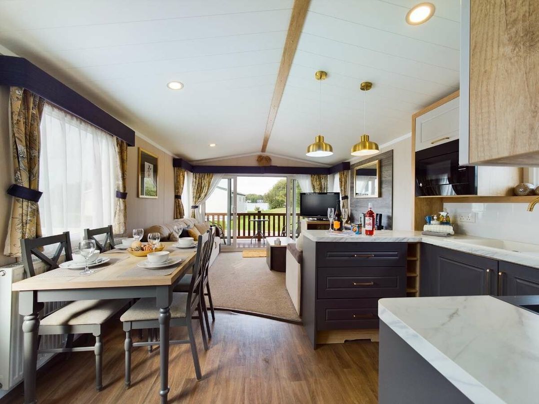 Tattershall Lakes Country Park - Holiday Accommodation 19536