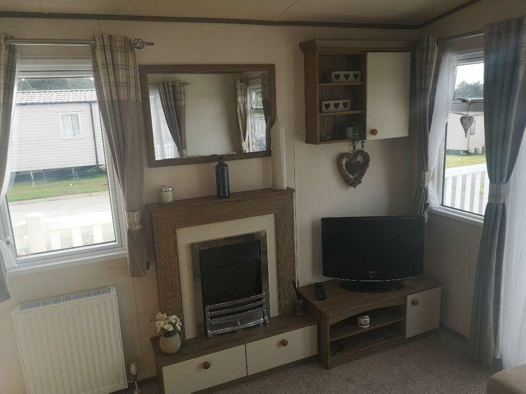 White Acres Holiday Park - Holiday Accommodation 19548