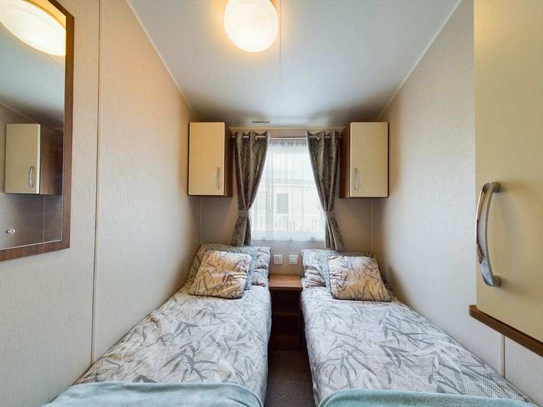 Tattershall Lakes Country Park - Holiday Accommodation 19554