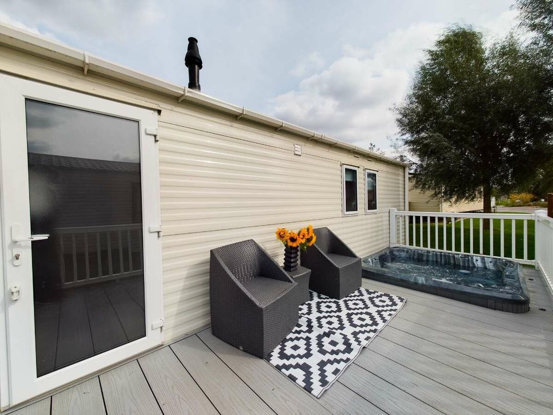 Tattershall Lakes Country Park - Holiday Accommodation 19554