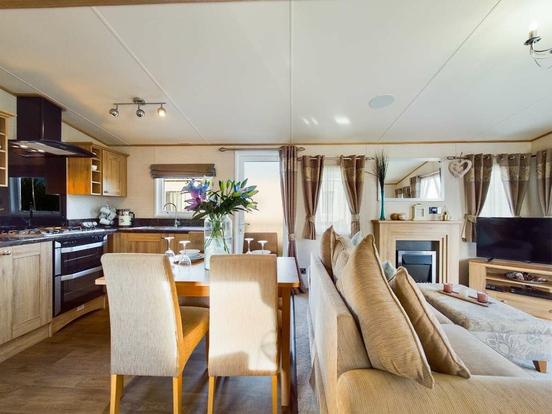 Tattershall Lakes Country Park - Holiday Accommodation 19572