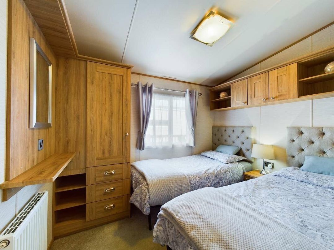 Tattershall Lakes Country Park - Holiday Accommodation 19572